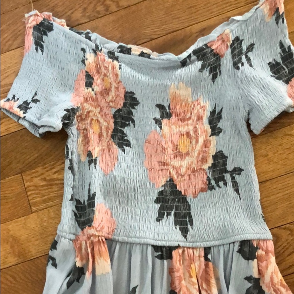 Dress - Picture 2 of 3